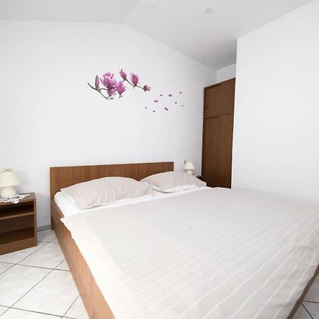 Apartments Baretic Crikvenica Kültér fotó