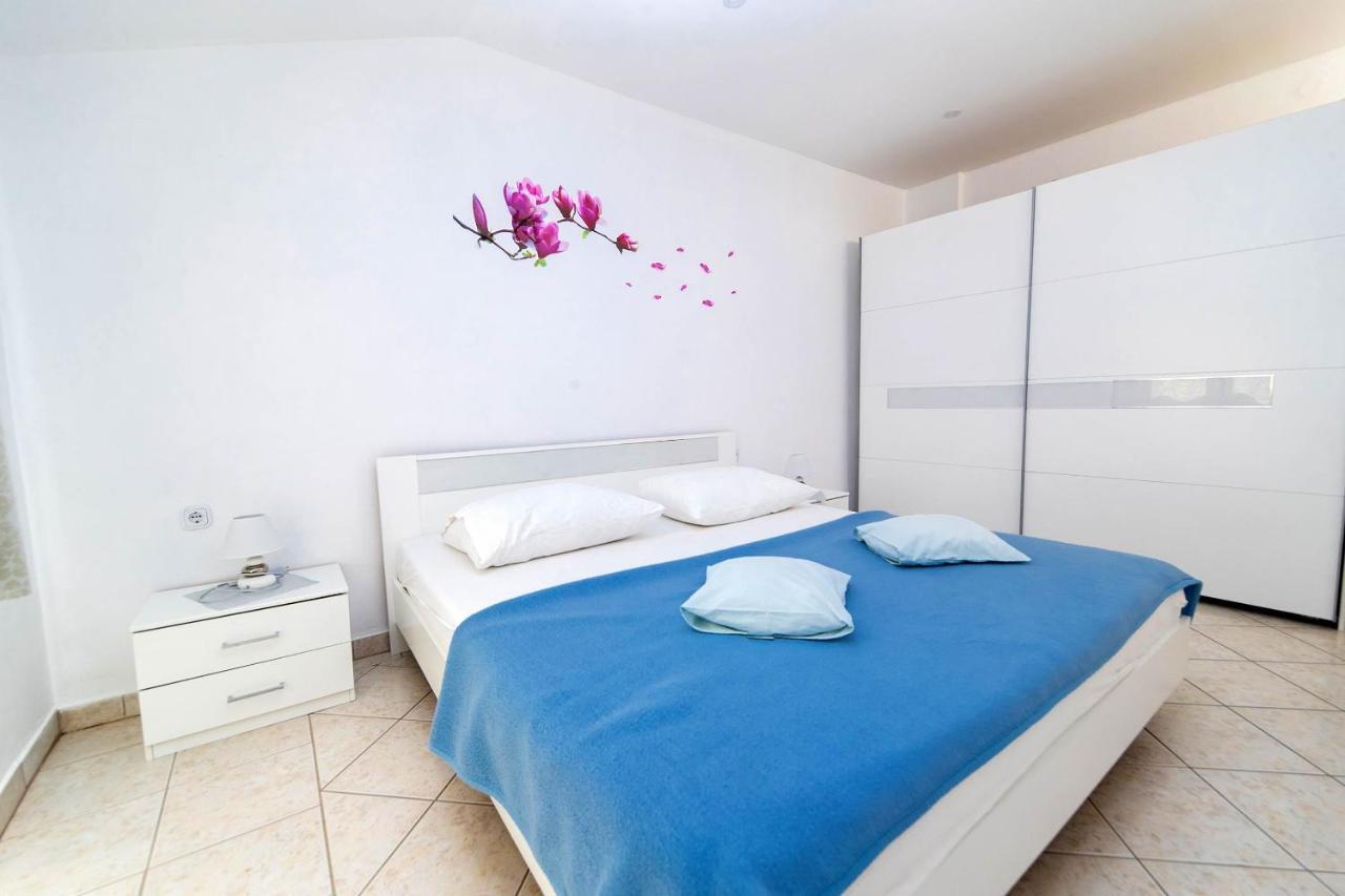 Apartments Baretic Crikvenica Kültér fotó
