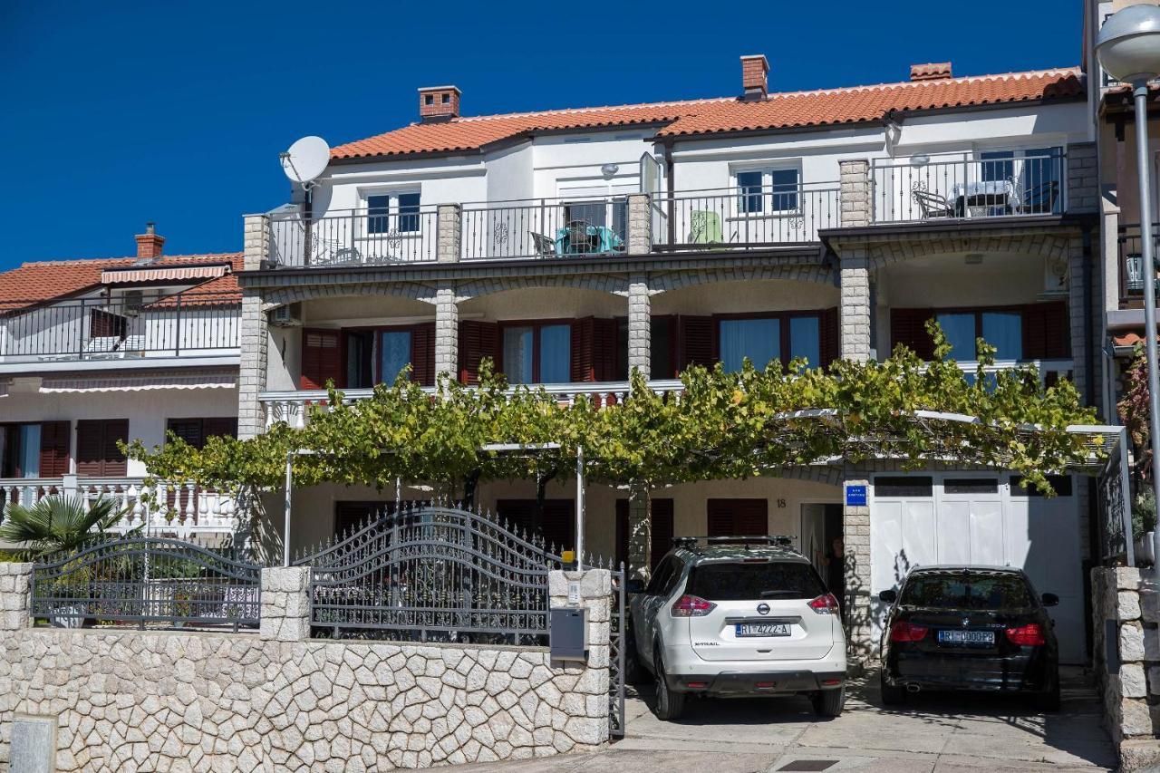 Apartments Baretic Crikvenica Kültér fotó