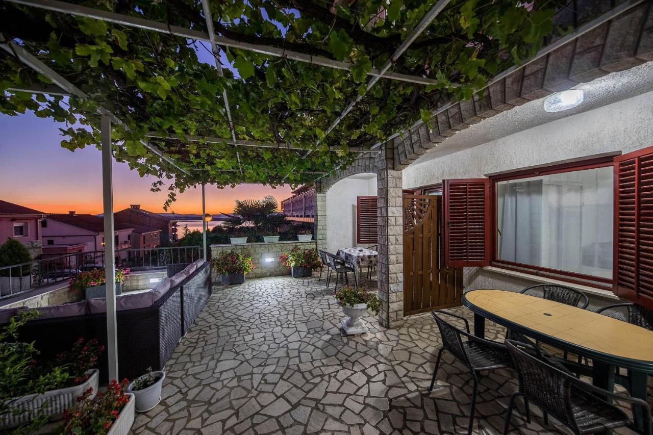 Apartments Baretic Crikvenica Kültér fotó